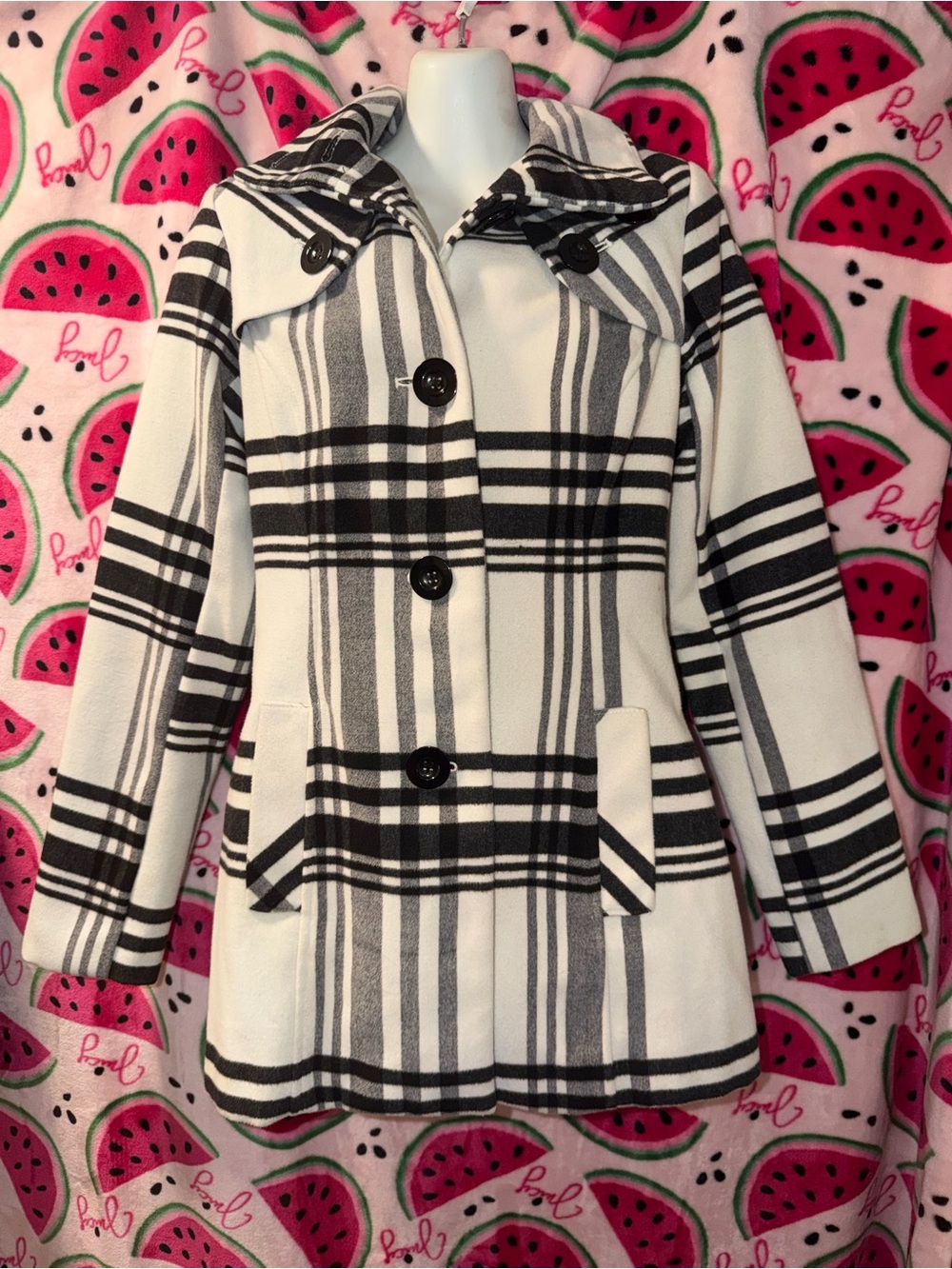 🤍🖤 Byer California Plaid Pea Coat